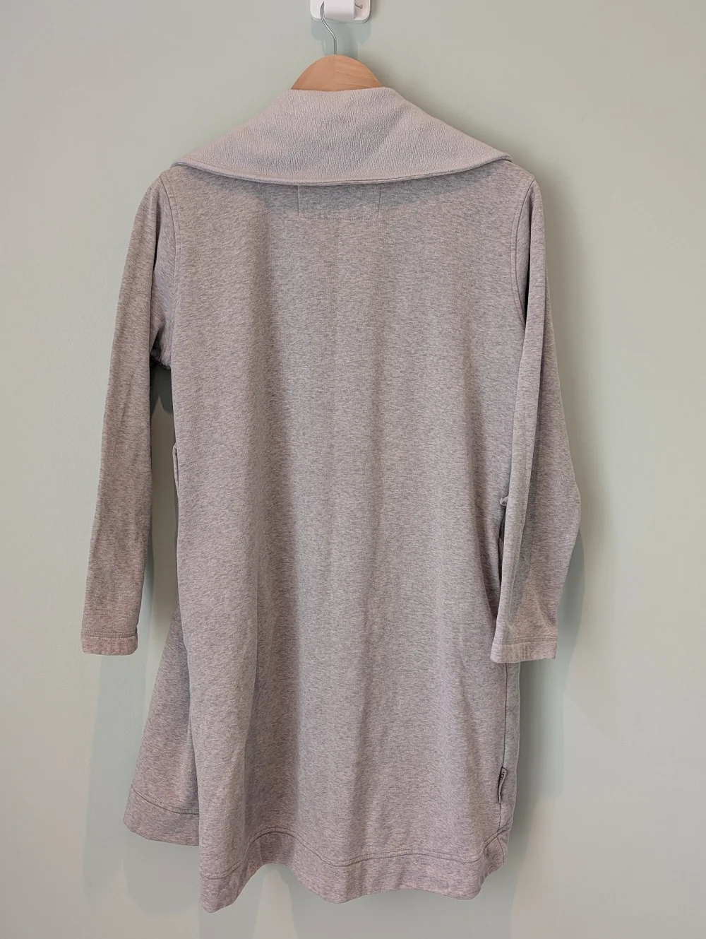 UGG Duffield II Gray Robe Size Med